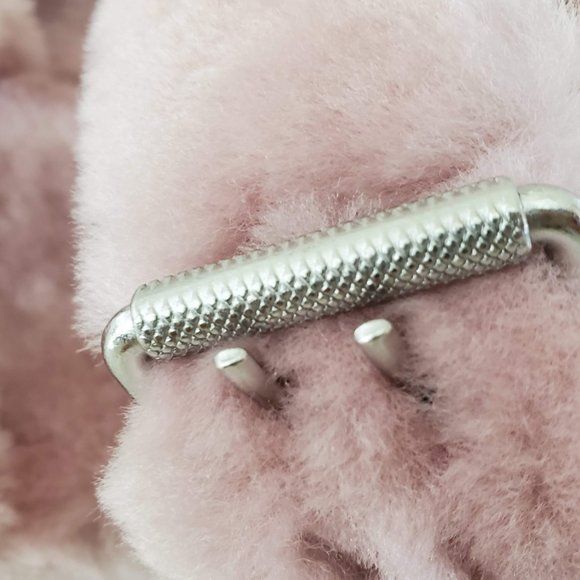 UGG PINK CRYSTAL FUZZ YEAH SLIDE SHEEPSKIN SLIPPER - Picture 8 of 8